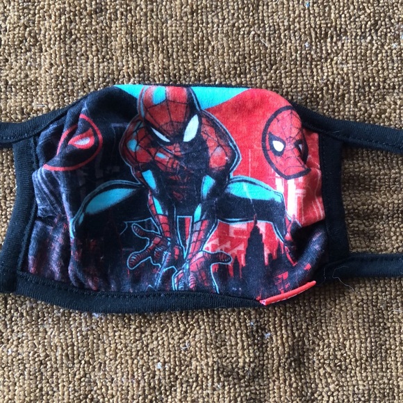 BRAND NEW CHILDREN’S SPIDER-MAN FACE MASKS. 🕷 - Picture 5 of 5